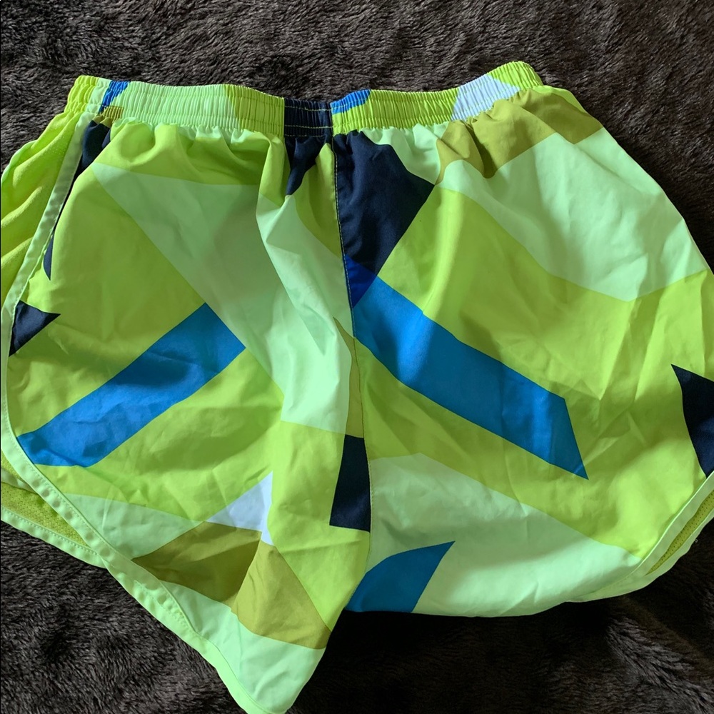 Nike Running Shorts Sz S - Picture 3 of 3